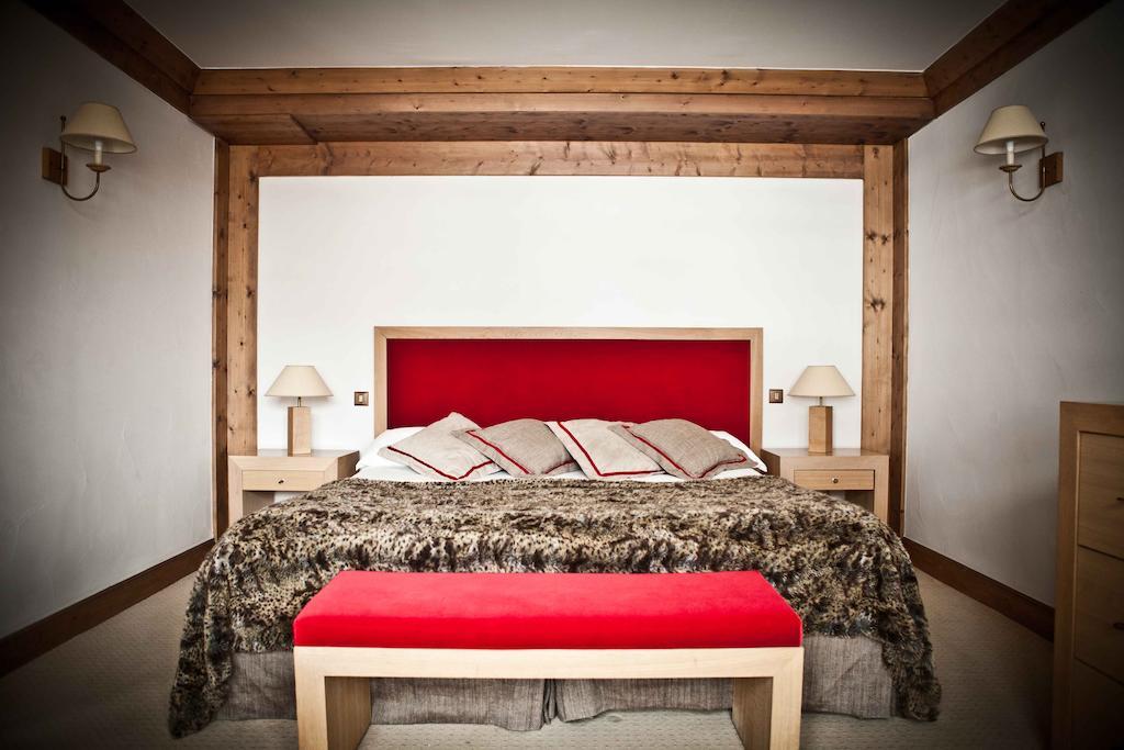 Hotel Les Barmes De L'Ours Val-dʼIsère Habitación foto